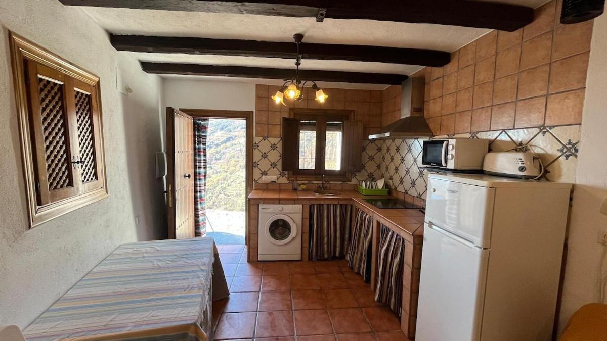 Acogedora Casa En Pampaneiraヴィラ エクステリア 写真